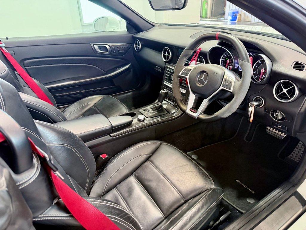 Used Mercedes-Benz SLK 2015 for sale - 76118909: Photo 19