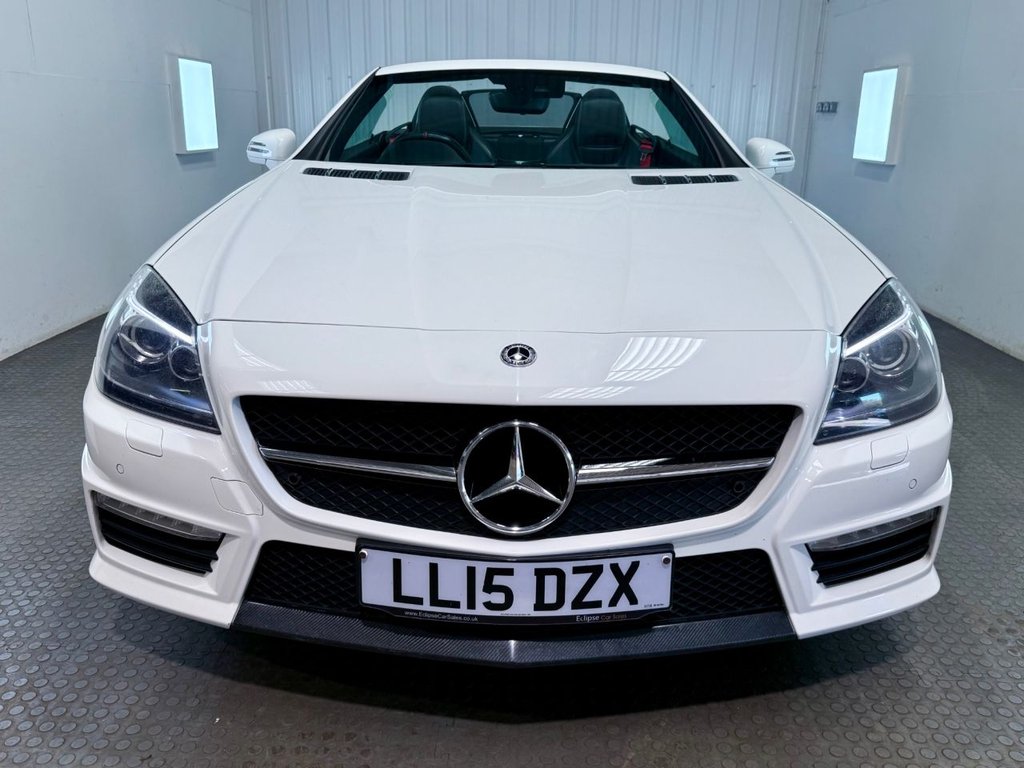 Used Mercedes-Benz SLK 2015 for sale - 76118909: Photo 2