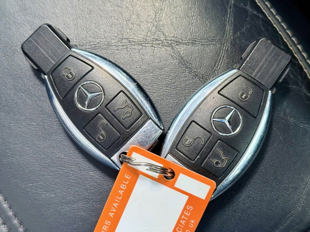 Used Mercedes-Benz SLK 2015 for sale - 76118909: Photo 43