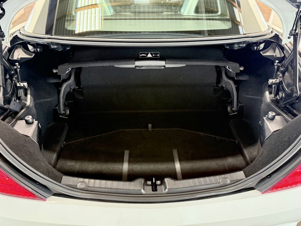 Used Mercedes-Benz SLK 2015 for sale - 76118909: Photo 44