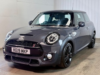Used MINI Hatch 2019 for sale - 78781087: Photo