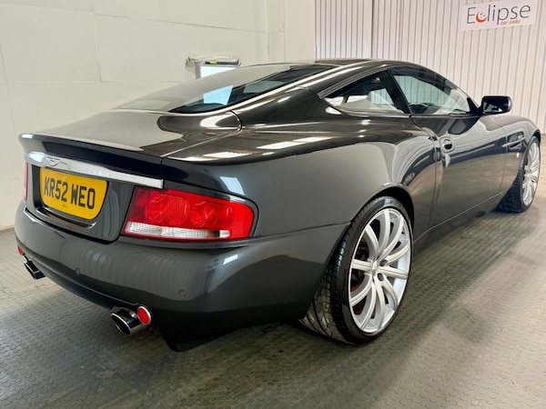 Used Aston Martin Vanquish 2003 for sale - 74974393: Photo 4