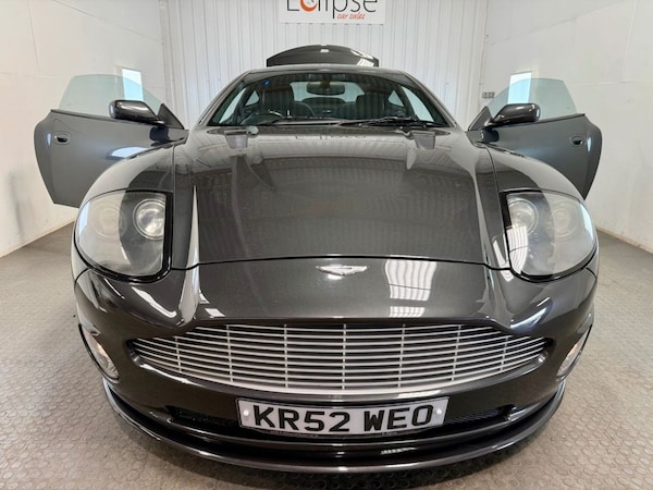 Used Aston Martin Vanquish 2003 for sale - 74974393: Photo 7
