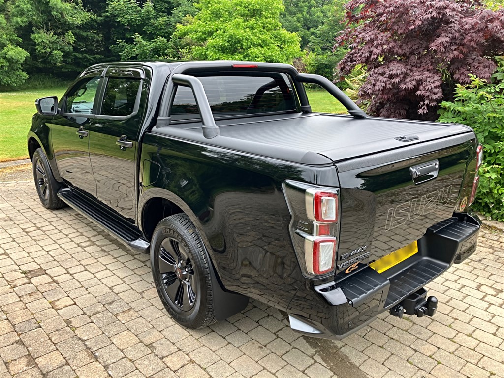 Used Isuzu D-Max 2023 for sale - 76650292: Photo 3