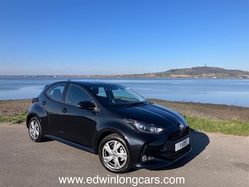 Used Toyota Yaris 2025 for sale - 76650289: Photo