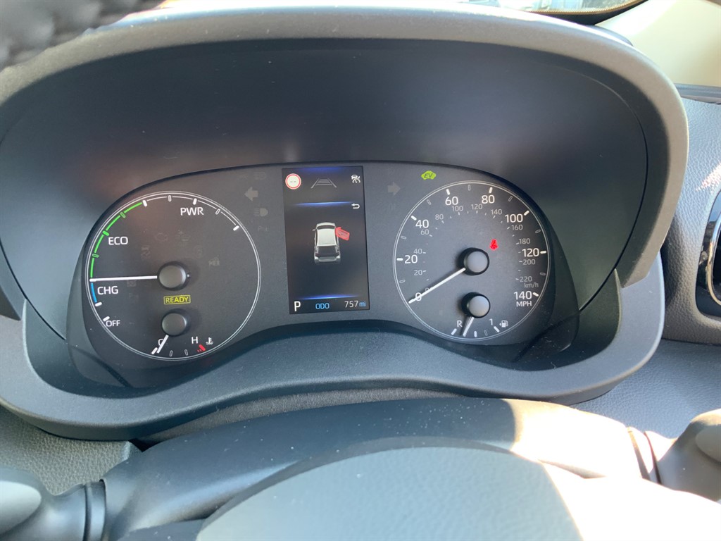 Used Toyota Yaris 2025 for sale - 76650289: Photo 8