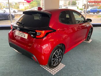 Used Toyota Yaris 2023 for sale - 77592469: Photo