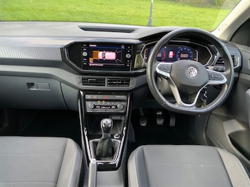 Used Volkswagen T-Cross 2019 for sale - 78518891: Photo