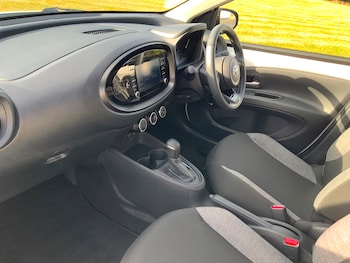 Used Toyota AYGO 2023 for sale - 79486229: Photo