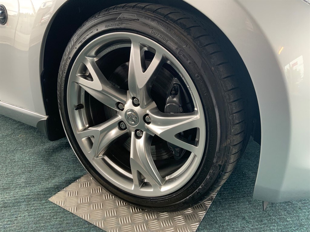 Used Nissan 370 Z 2011 for sale - 77420683: Photo 5