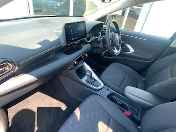 Used Toyota Yaris 2025 for sale - 79039946: Photo