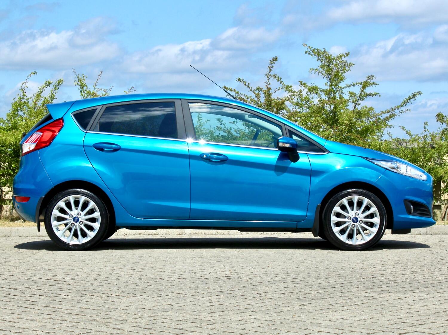 Used Ford Fiesta 2016 for sale - 76793898: Photo 2