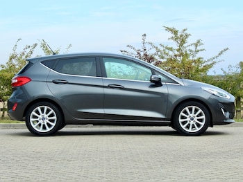 Used Ford Fiesta 2018 for sale - 76605929: Photo