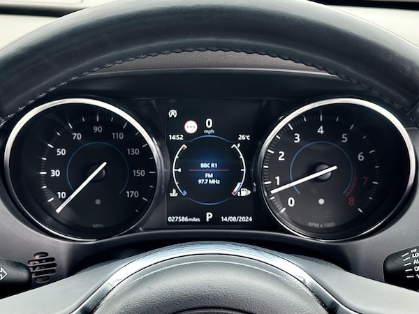 Used Jaguar F-Pace 2017 for sale - 75618278: Photo 17
