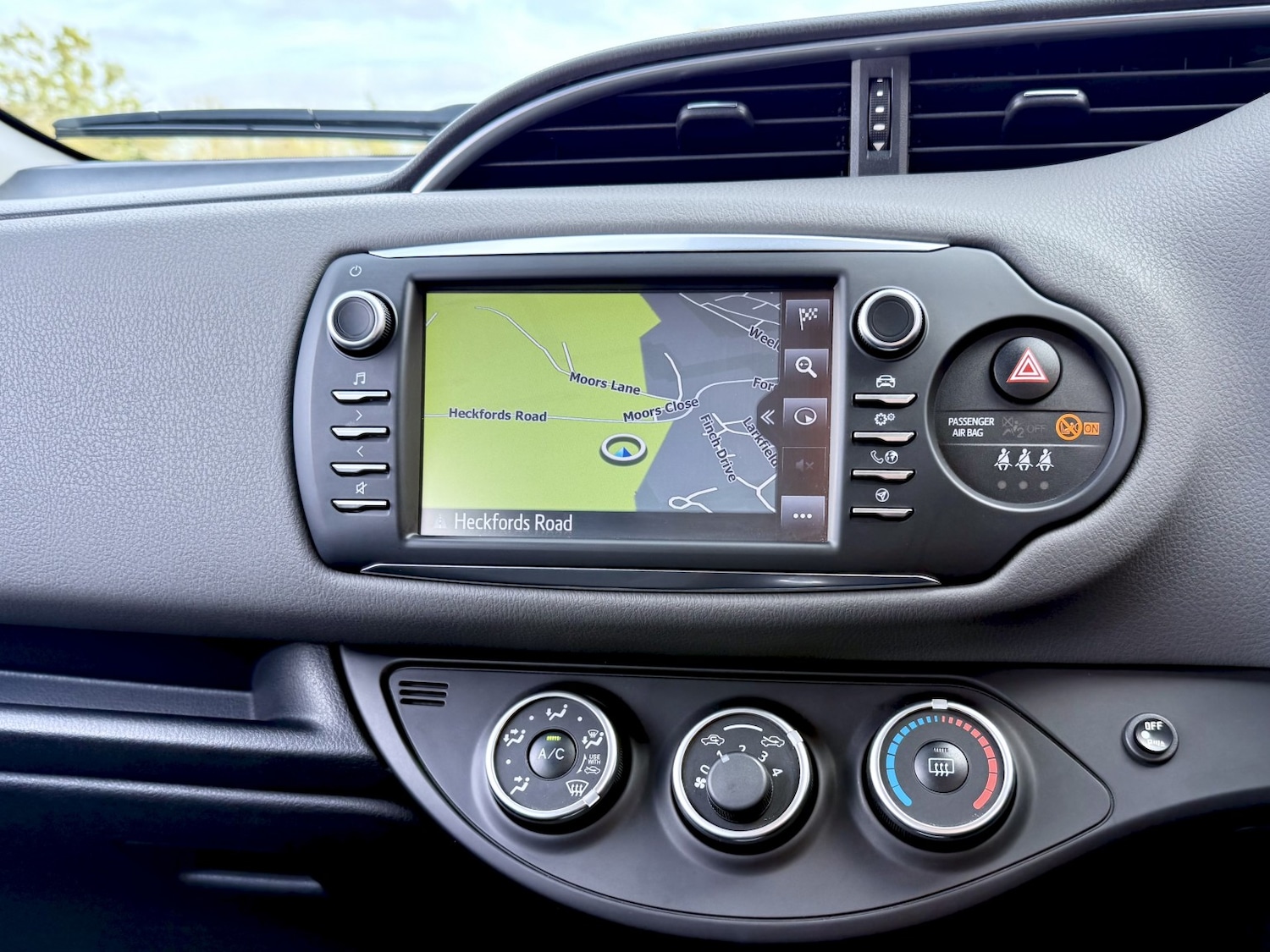 Used Toyota Yaris 2019 for sale - 77921346: Photo 16