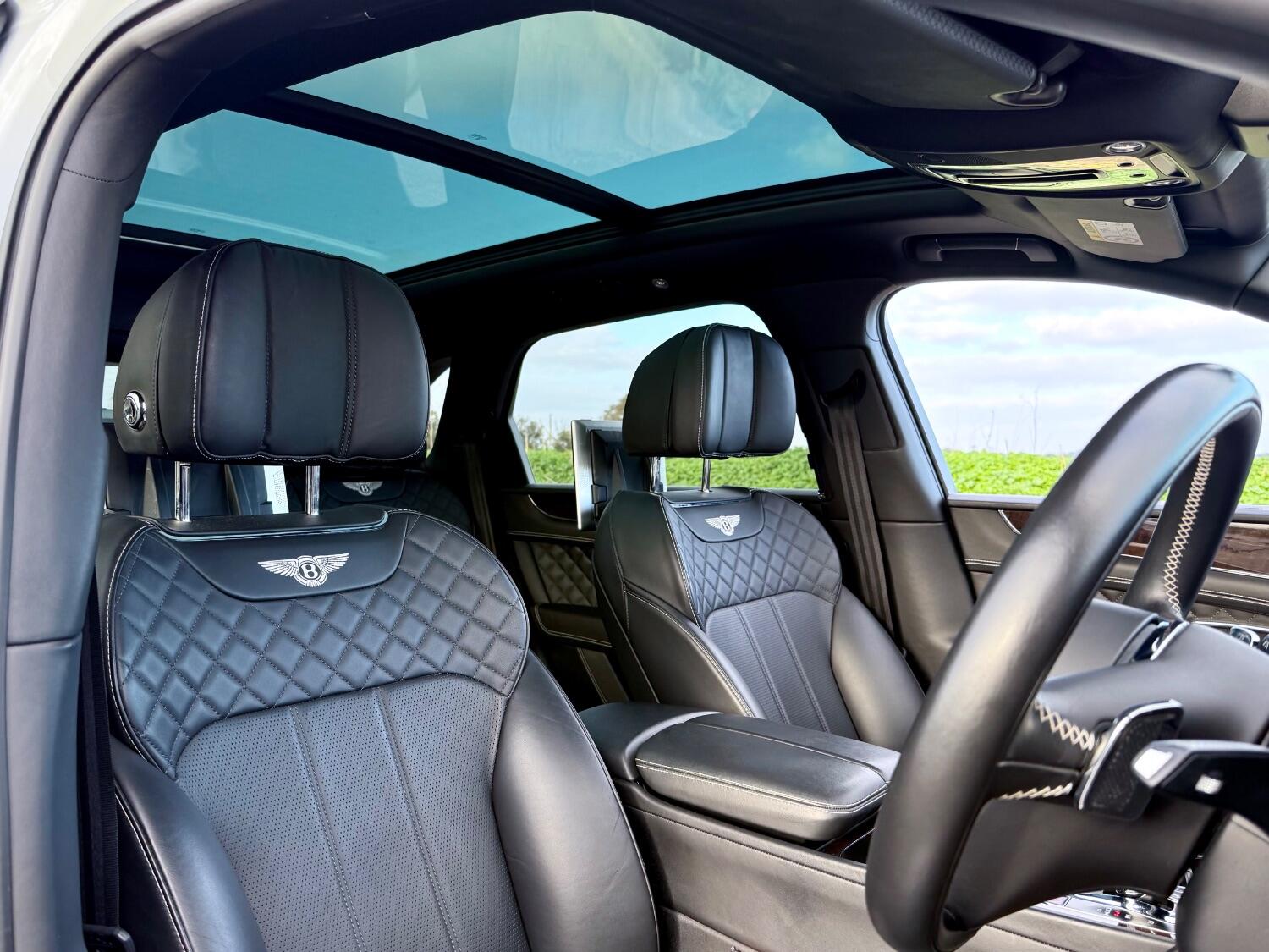 Used Bentley Bentayga 2018 for sale - 76713158: Photo 14