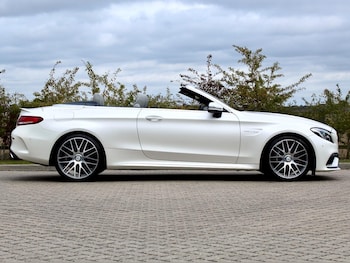 Used Mercedes-Benz C Class 2017 for sale - 76605951: Photo