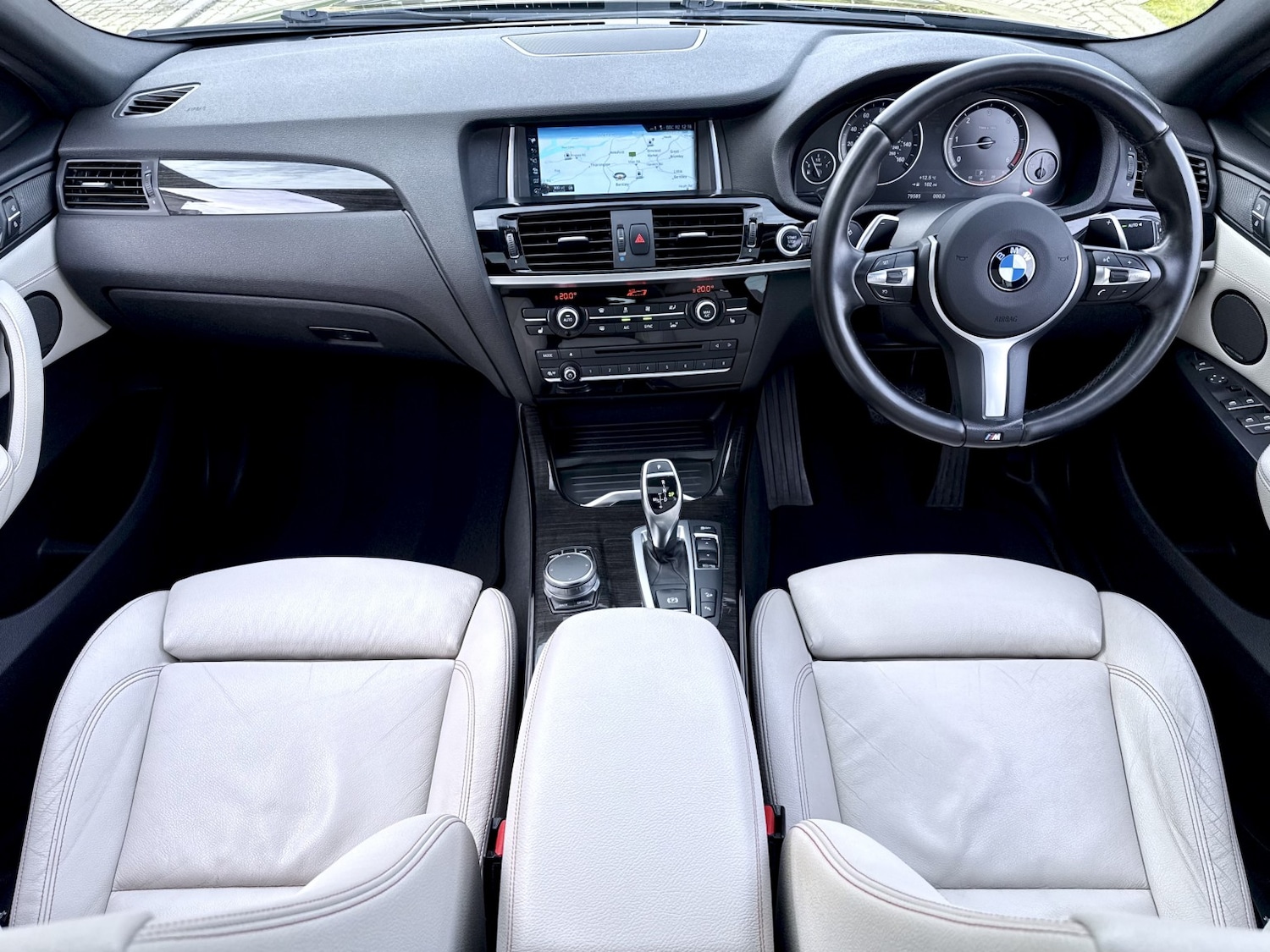 Used BMW X4 2017 for sale - 76605719: Photo 11