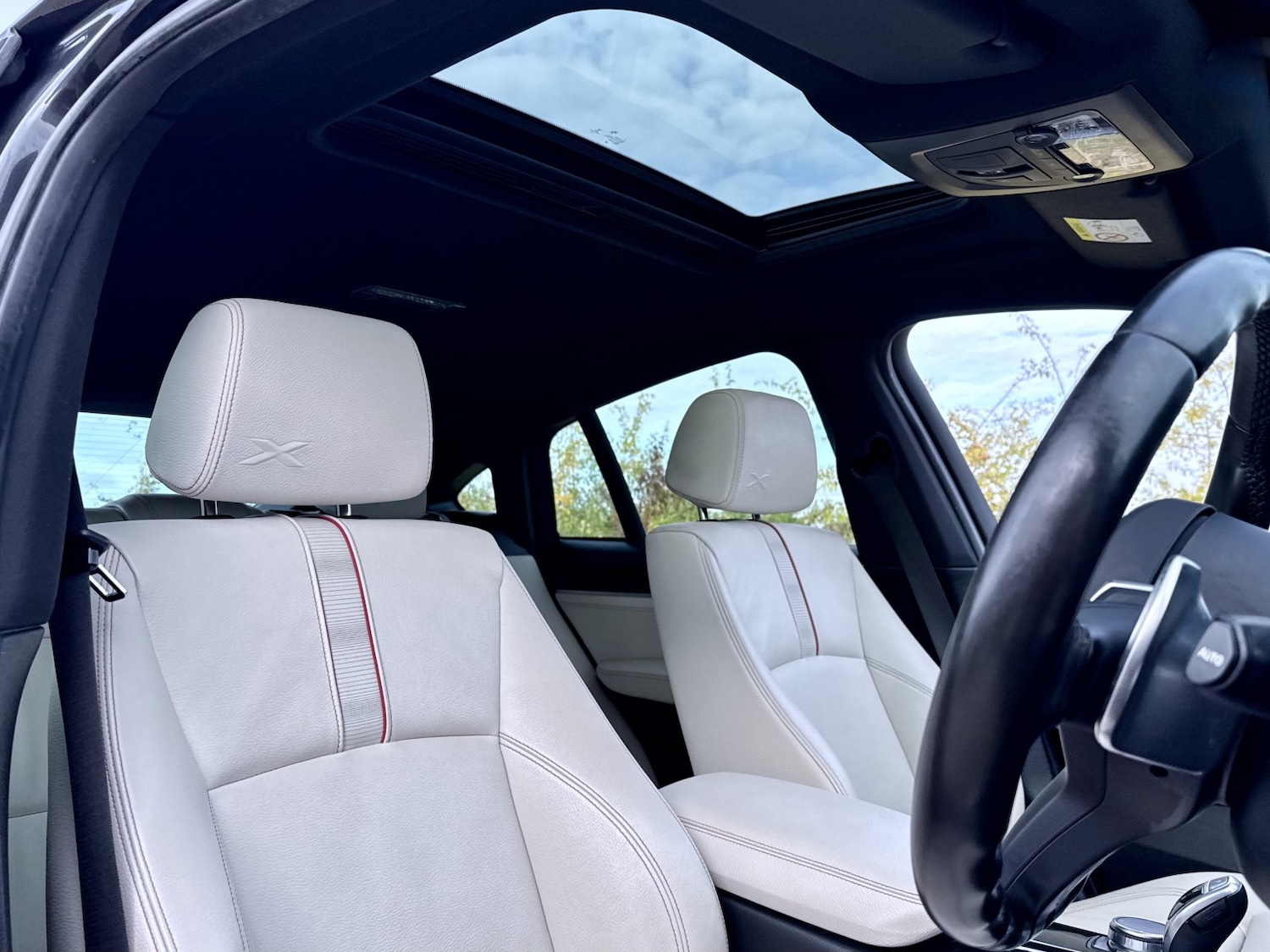 Used BMW X4 2017 for sale - 76605719: Photo 14