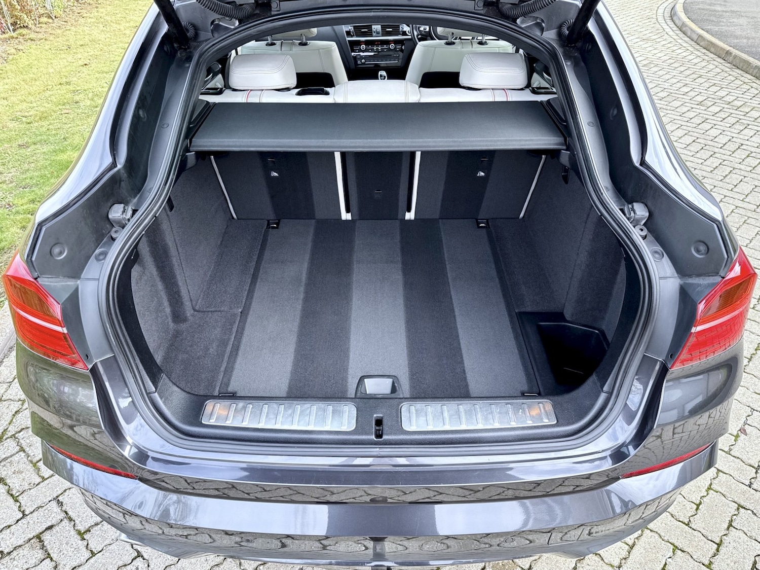 Used BMW X4 2017 for sale - 76605719: Photo 18