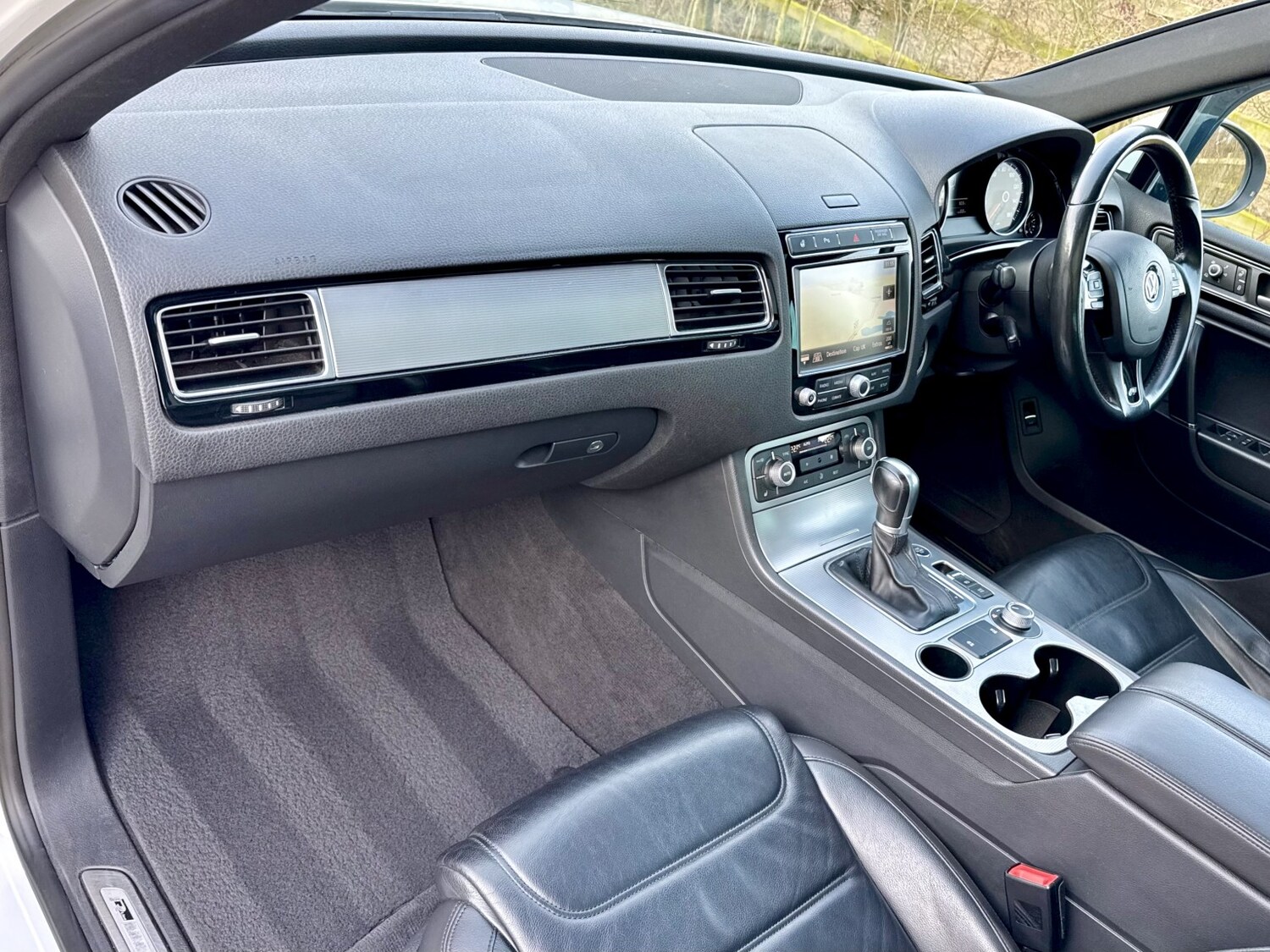 Used Volkswagen Touareg 2015 for sale - 77487251: Photo 10