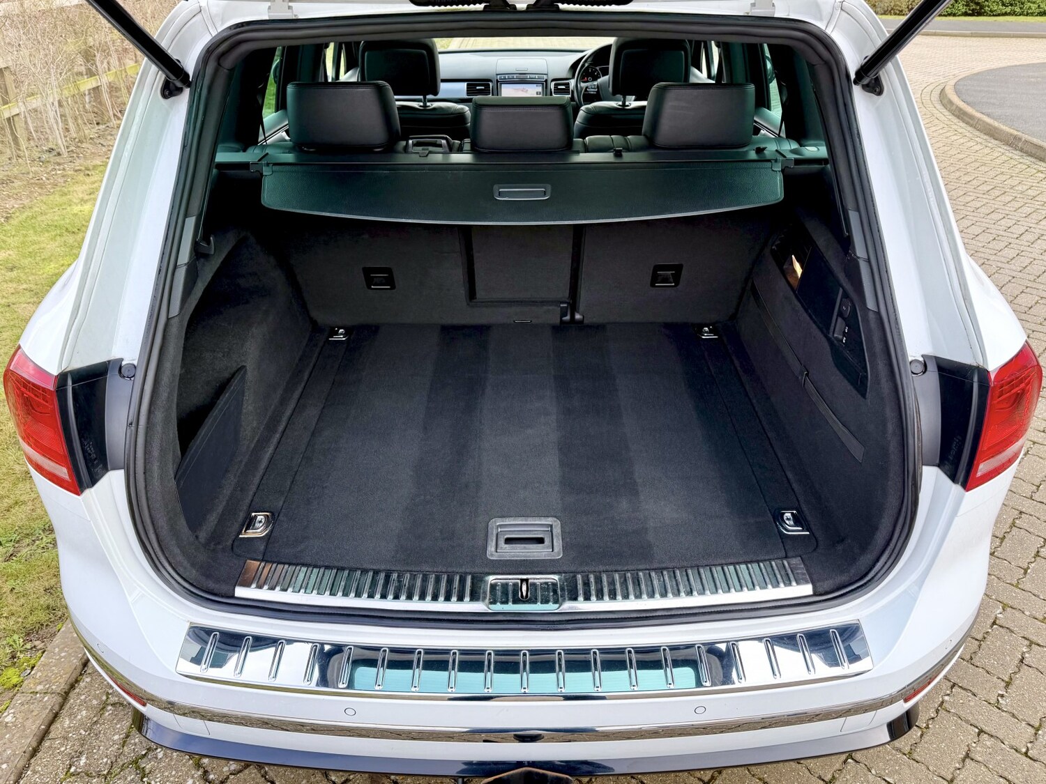 Used Volkswagen Touareg 2015 for sale - 77487251: Photo 18