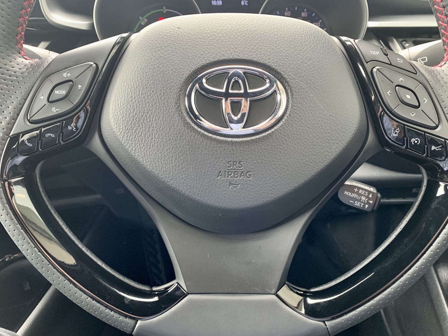 Used Toyota C-HR 2022 for sale - 78145816: Photo 15