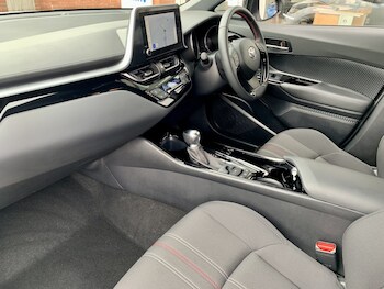 Used Toyota C-HR 2022 for sale - 78145816: Photo