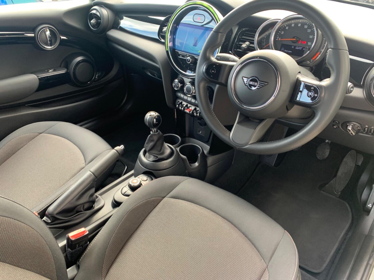 Used MINI Convertible 2021 for sale - 77844671: Photo 11