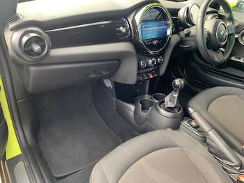 Used MINI Convertible 2021 for sale - 77844671: Photo