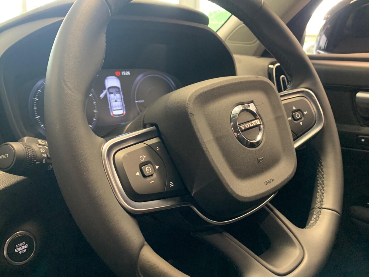 Used Volvo XC40 2022 for sale - 77844686: Photo 15