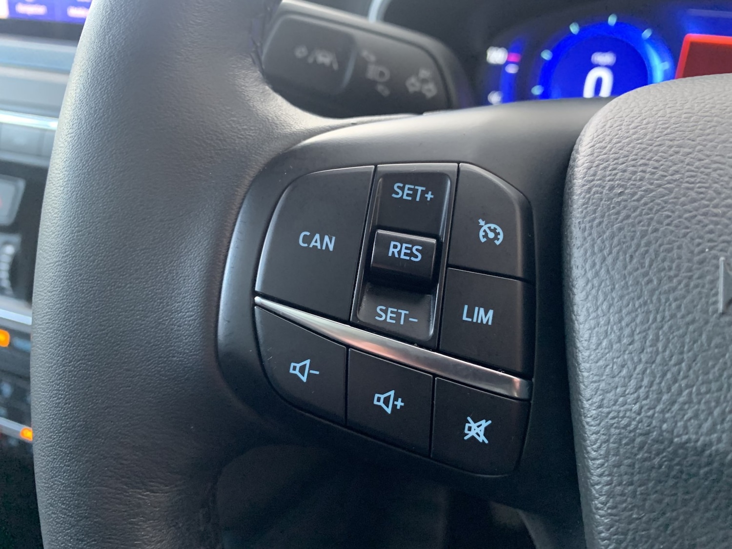 Used Ford Focus 2021 for sale - 78145901: Photo 20