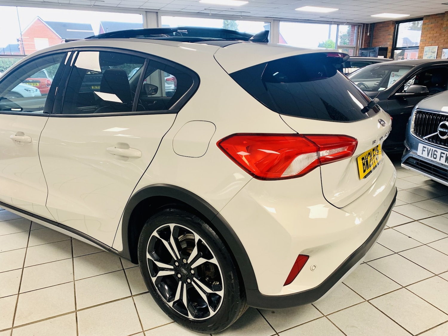 Used Ford Focus 2021 for sale - 78145901: Photo 9