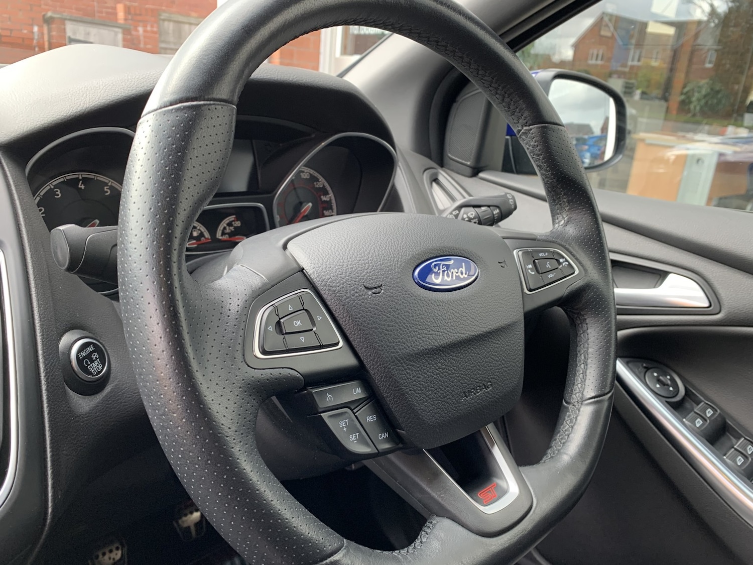 Used Ford Focus 2017 for sale - 78145898: Photo 15