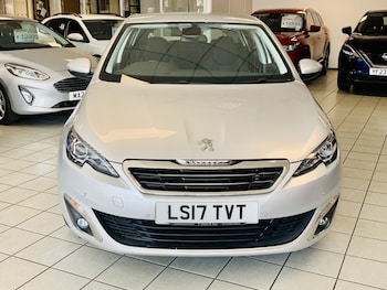 Used Peugeot 308 2017 for sale - 78979761: Photo