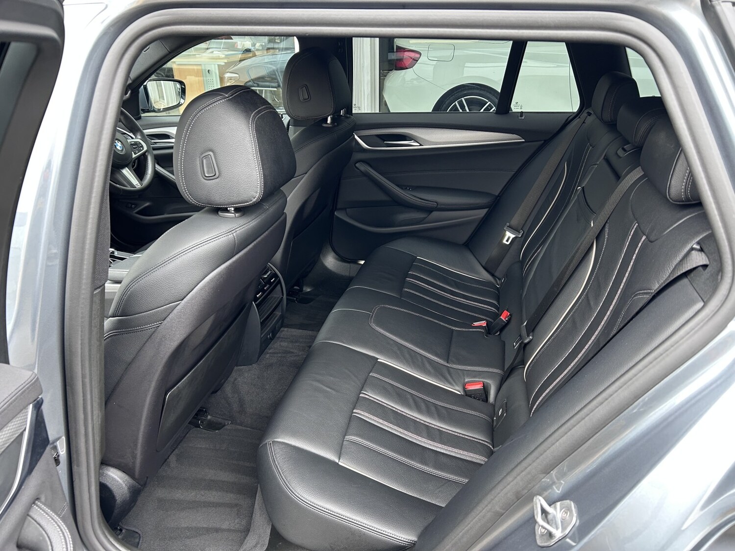 Used BMW 5 Series 2018 for sale - 78145853: Photo 11