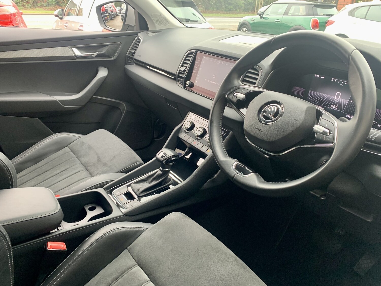 Used Skoda Karoq 2023 for sale - 77844895: Photo 10