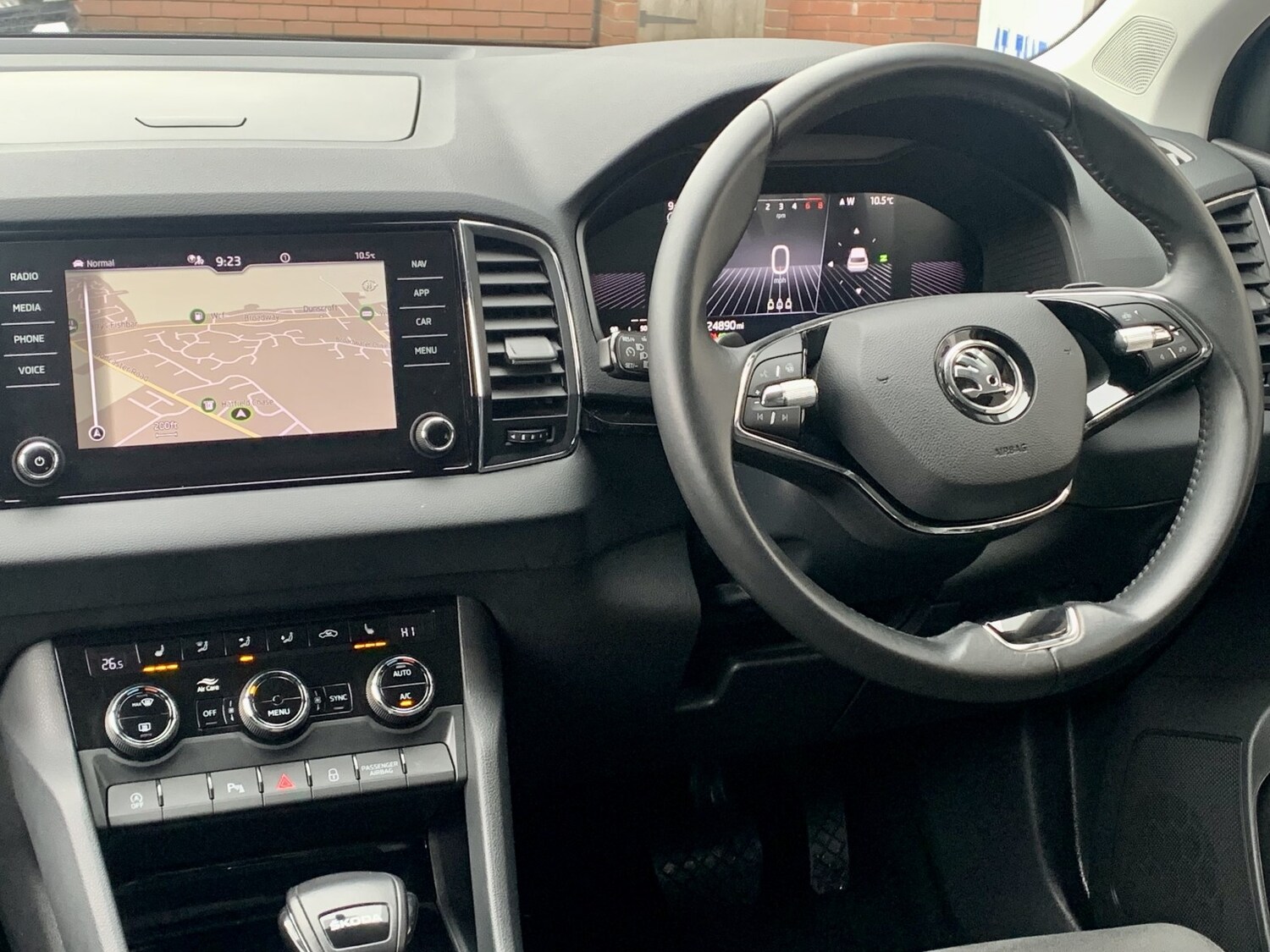 Used Skoda Karoq 2023 for sale - 77844895: Photo 11