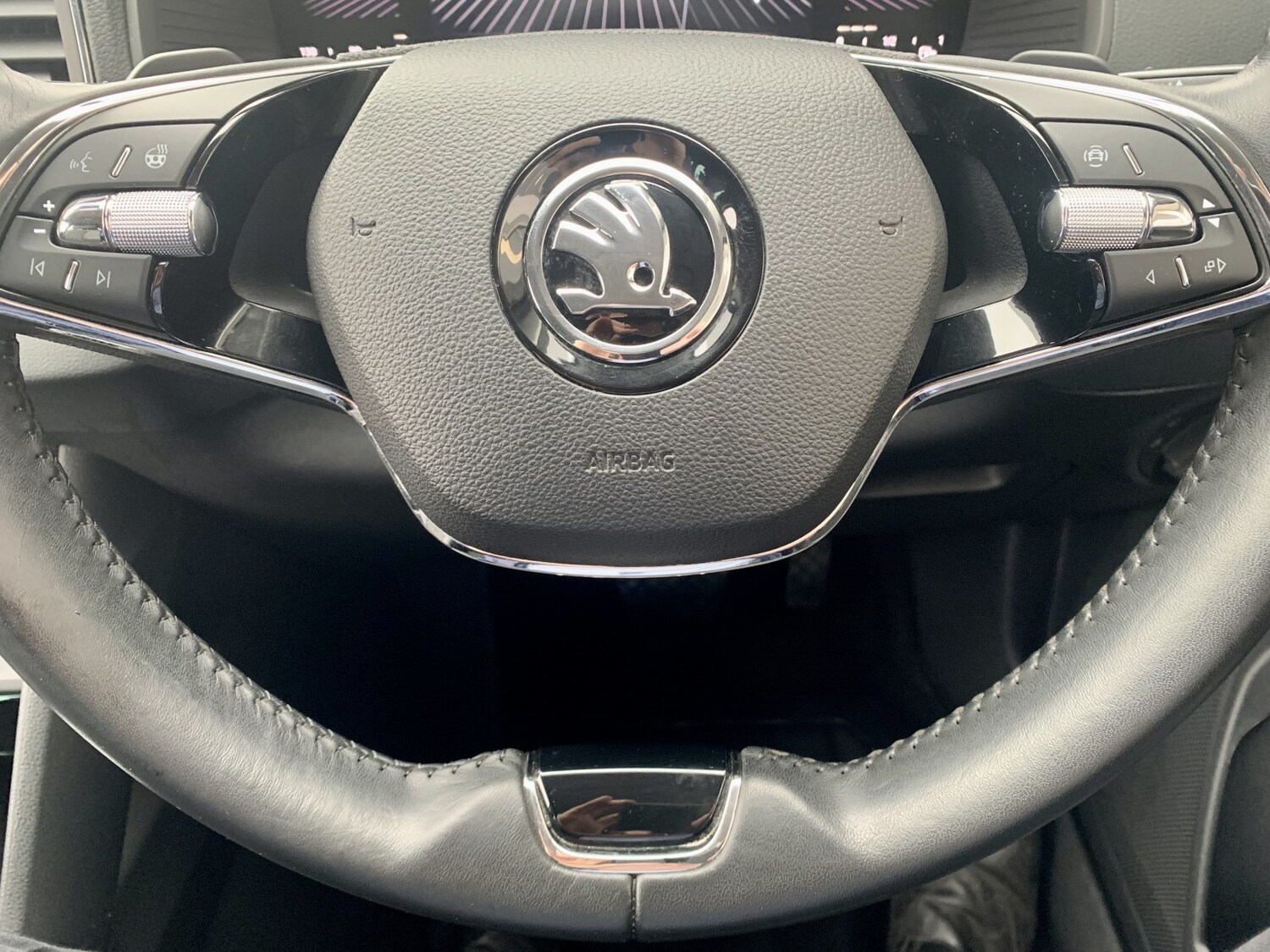 Used Skoda Karoq 2023 for sale - 77844895: Photo 14