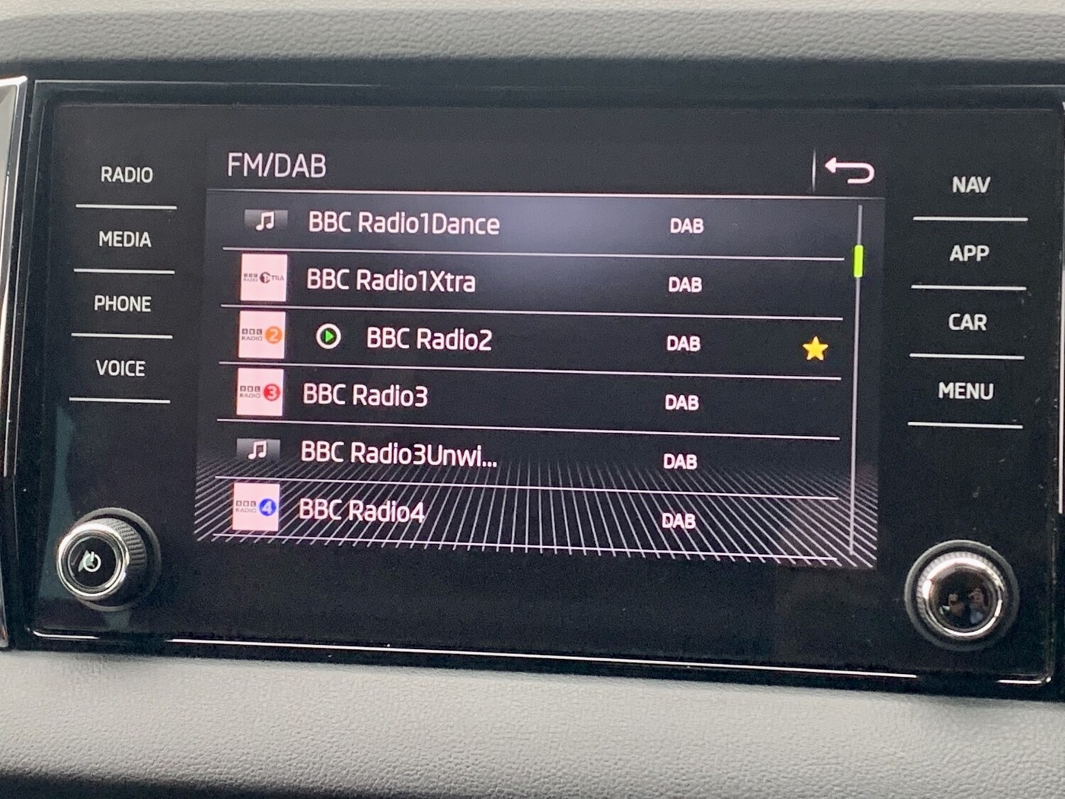 Used Skoda Karoq 2023 for sale - 77844895: Photo 18