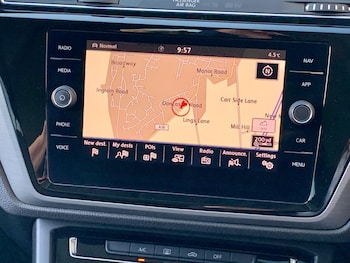 Used Volkswagen Touran 2018 for sale - 78427561: Photo