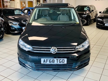 Used Volkswagen Touran 2018 for sale - 78427561: Photo