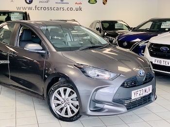 Used Toyota Yaris 2023 for sale - 79302245: Photo
