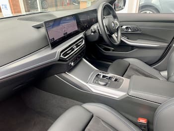 Used BMW 3 Series 2024 for sale - 79620420: Photo