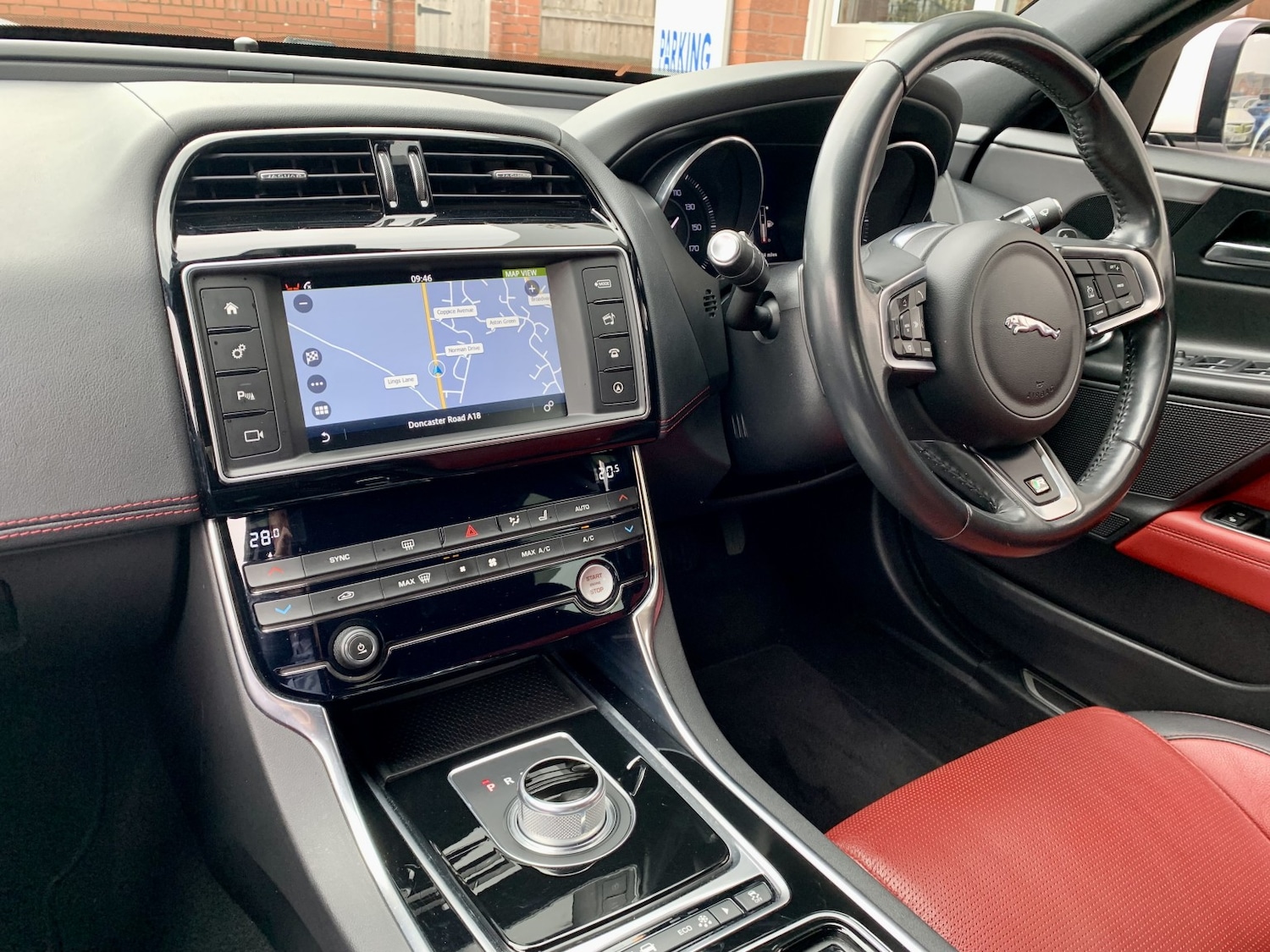 Used Jaguar XE 2016 for sale - 77844973: Photo 12