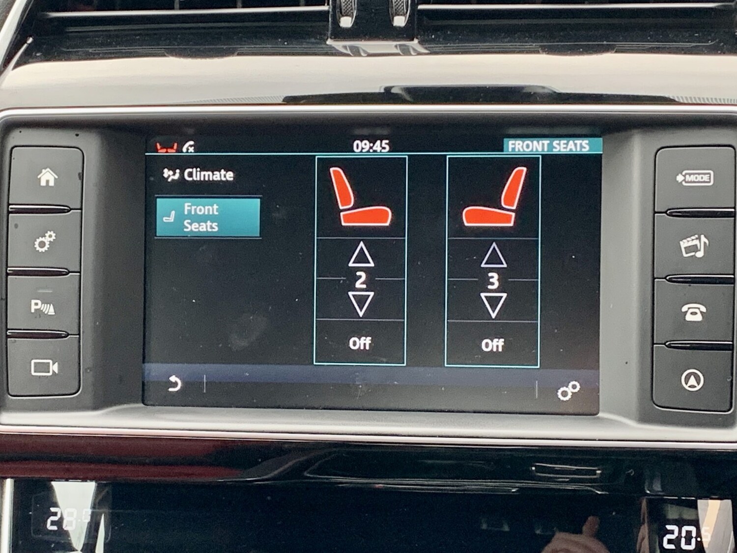 Used Jaguar XE 2016 for sale - 77844973: Photo 18