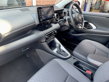 Used Toyota Yaris 2020 for sale - 78727259: Photo