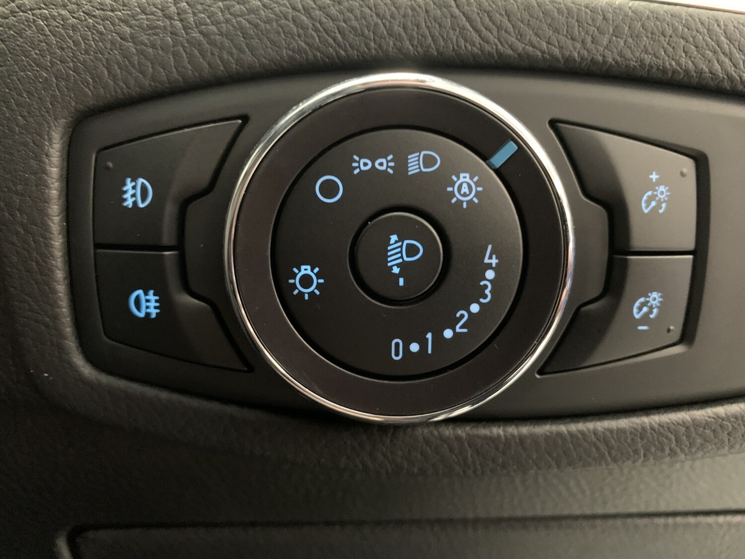 Used Ford S-Max 2021 for sale - 77844974: Photo 21