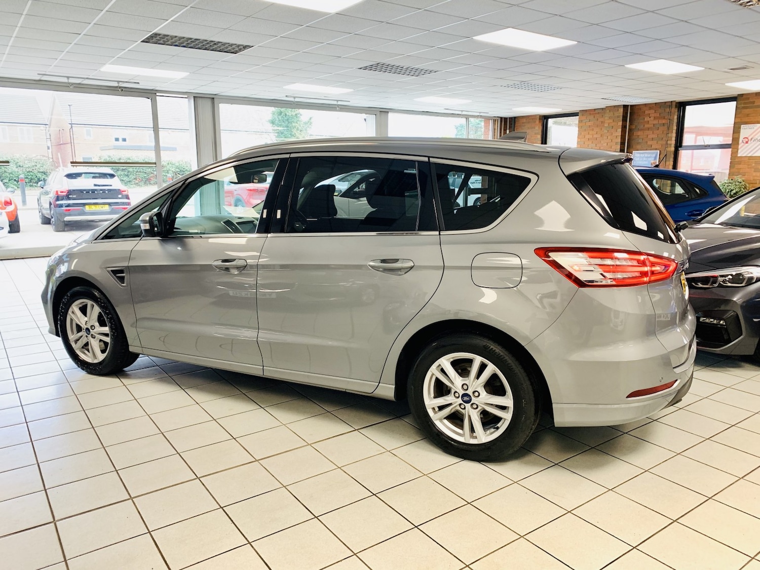 Used Ford S-Max 2021 for sale - 77844974: Photo 9