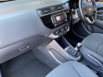 Used Kia Rio 2016 for sale - 79302106: Photo